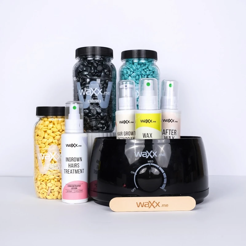 WaXx Box Favorite Essentials  + Cadou ceară pentru corp 