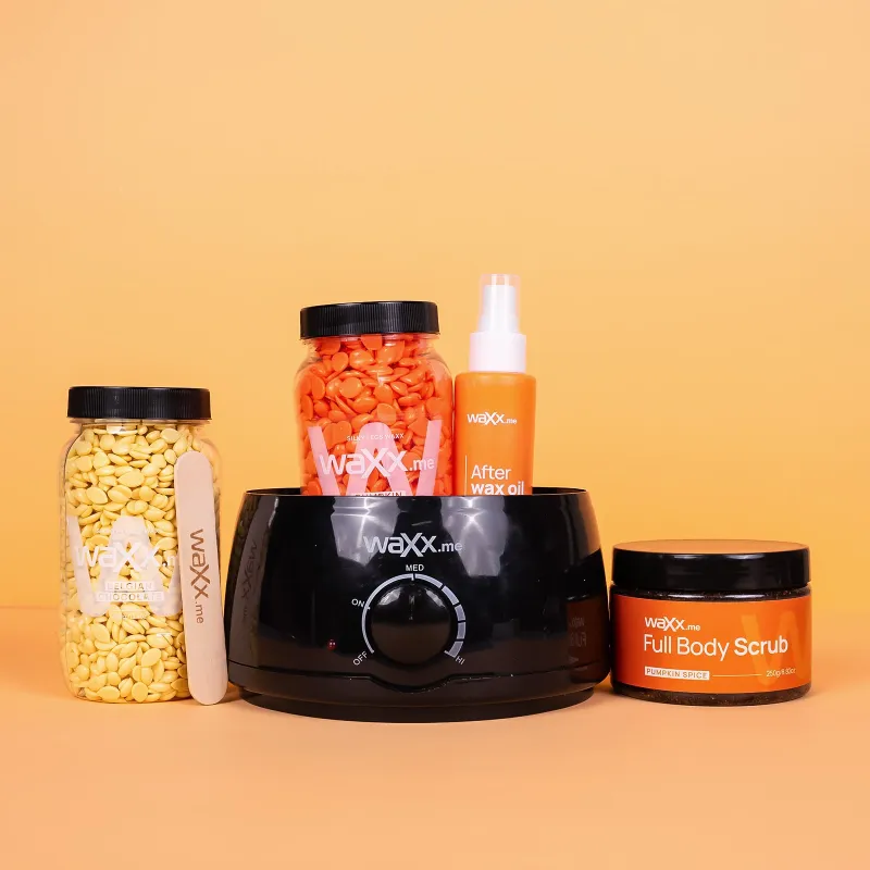 Waxx Limited Pumpkin Spice Box  + Cadou Scrub pentru tot corpul 