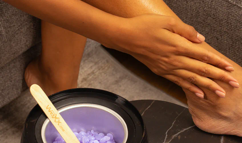 Cum să îți pregătești pielea înainte și ce să faci după epilarea cu ceară – sfaturi utile